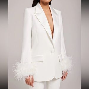 Margot white blazer